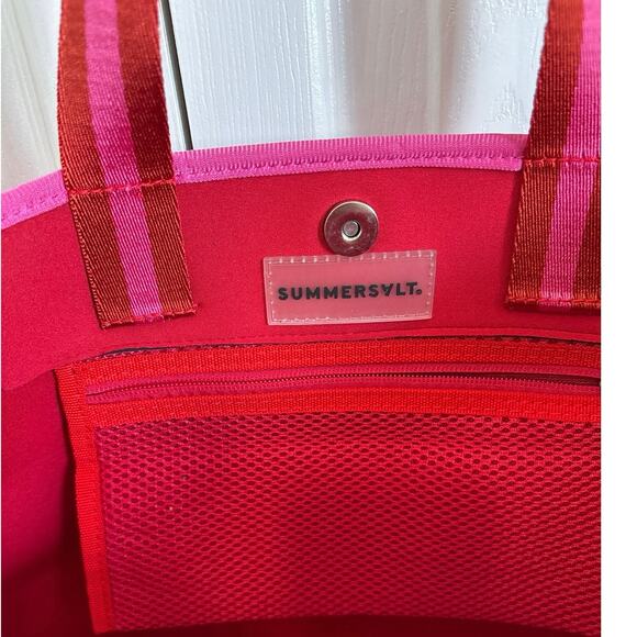 Summersalt Pink and Red Neoprene Scuba Beach Tote - Picture 7 of 8
